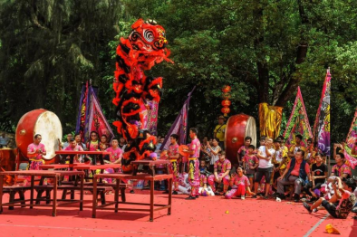 打造文化传承“人妻
样本”让传统非遗“潮”起来364.png