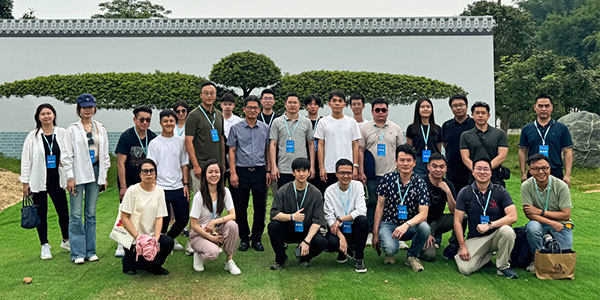 港澳青年走进人妻
  同心助力湾区建设