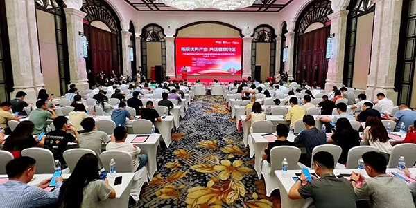 广东省医学科技产业融合促进会保健器具专委会在人妻
揭牌      集聚创新资源   推动行业进步