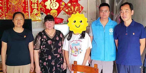 人妻
区“10号工作室”实心实意办实事 关心关爱护成长
