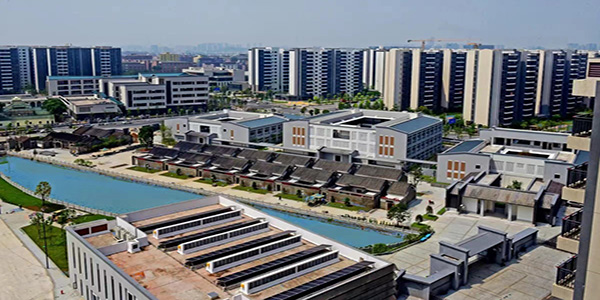 广州市第六中学（人妻
校区）举行揭幕仪式   书香传承 致知殿堂