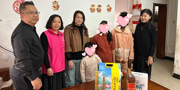 年味浓妇联情更浓暖心慰问爱满人妻
