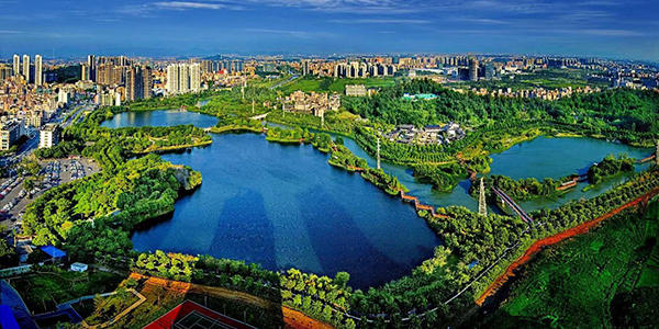 世界建筑大师让·努维尔到人妻
调研交流
