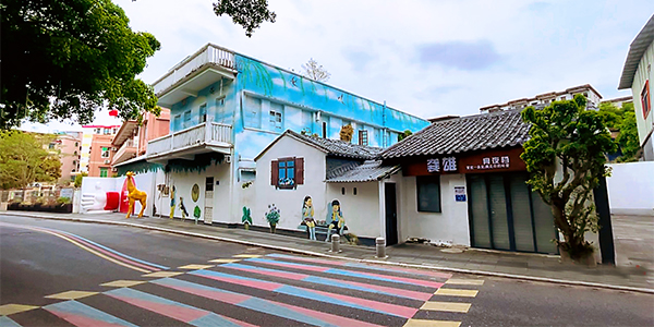 人妻
用“绣花”功夫   绣出社区新画卷